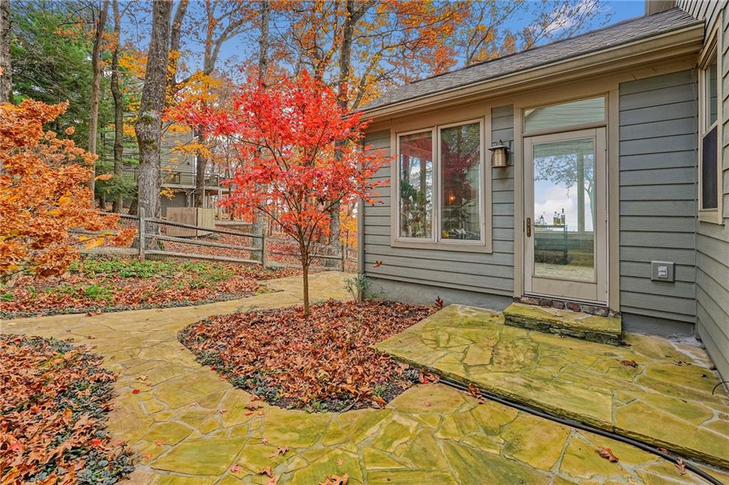 132 Sanderlin Mountain Drive S