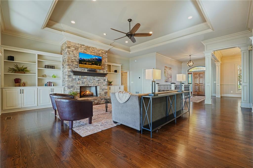 132 Sanderlin Mountain Drive S