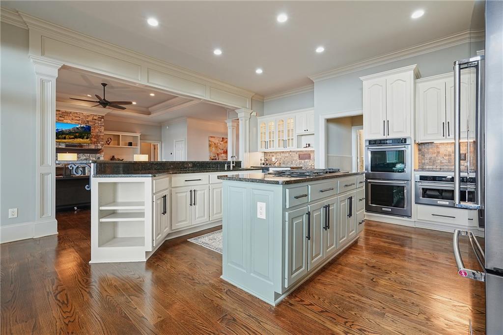 132 Sanderlin Mountain Drive S