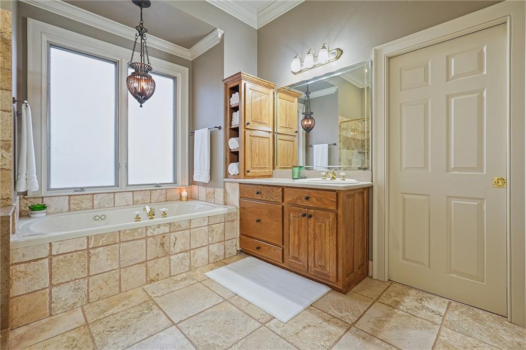 132 Sanderlin Mountain Drive S