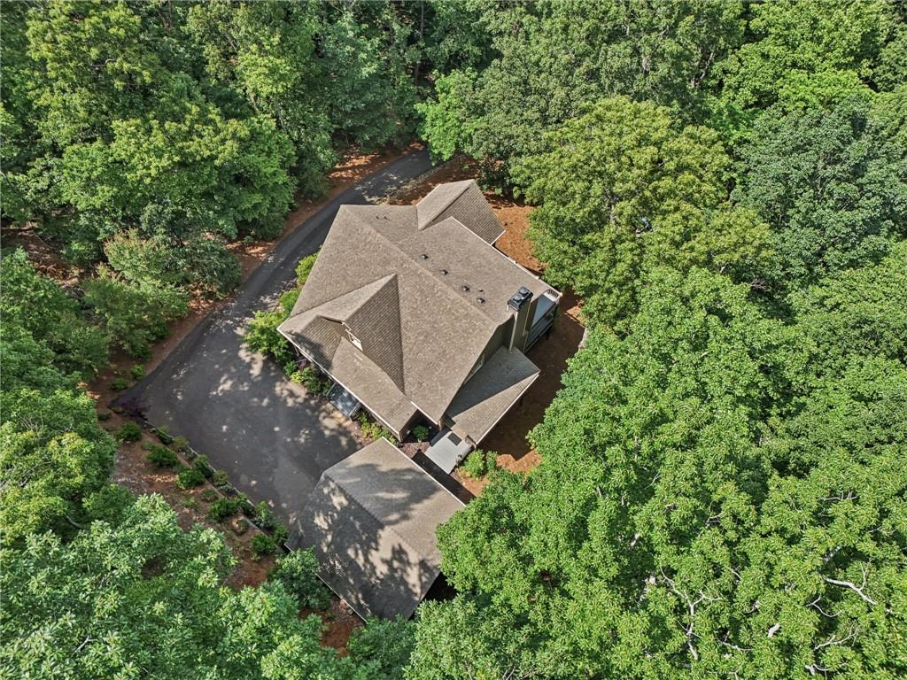 842 Columbine Drive