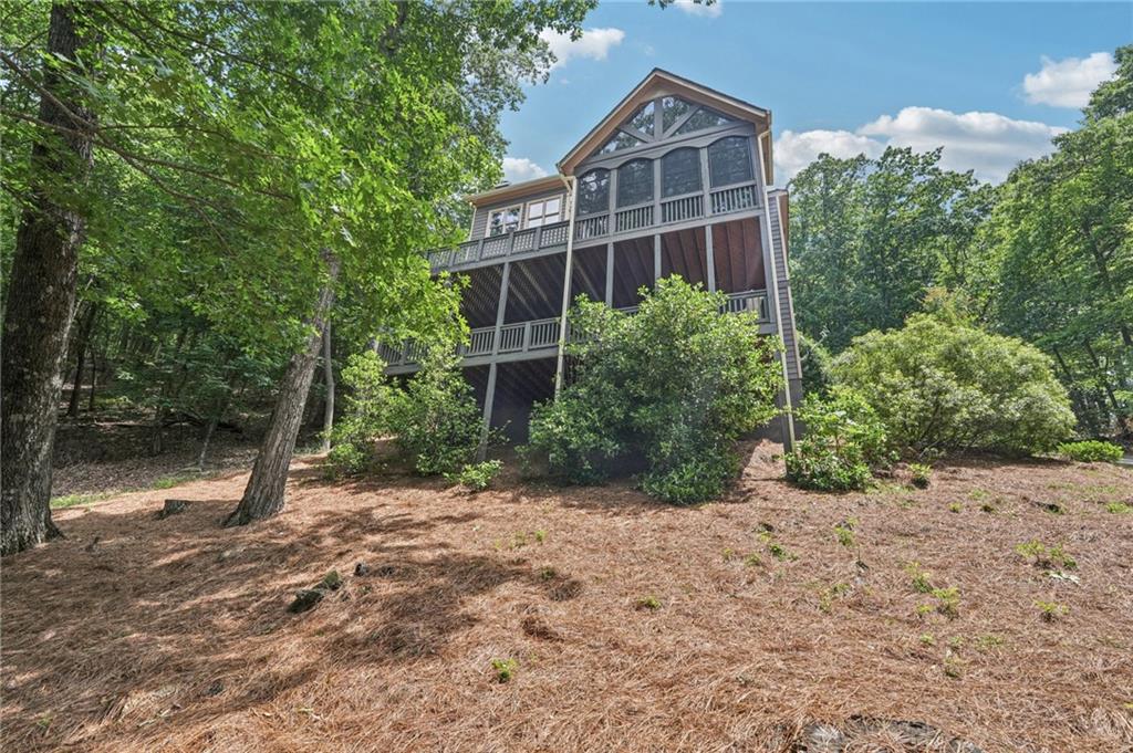842 Columbine Drive