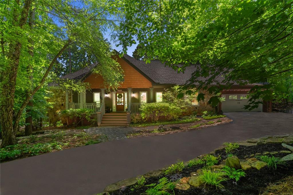 144 Canacaught Place