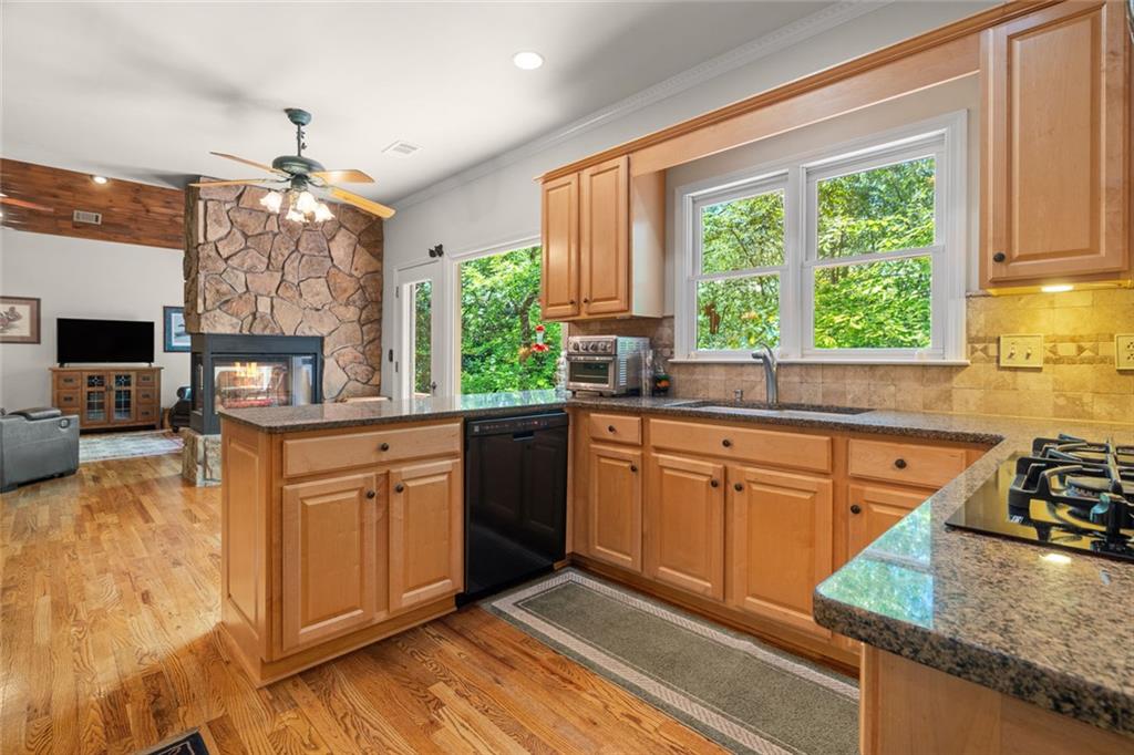 144 Canacaught Place