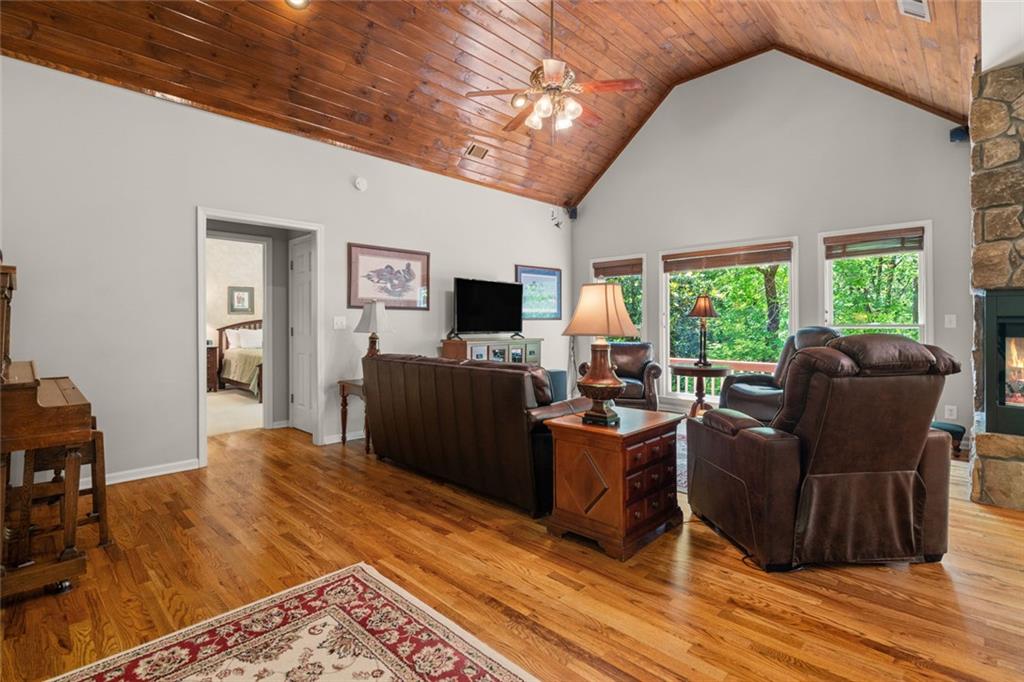 144 Canacaught Place