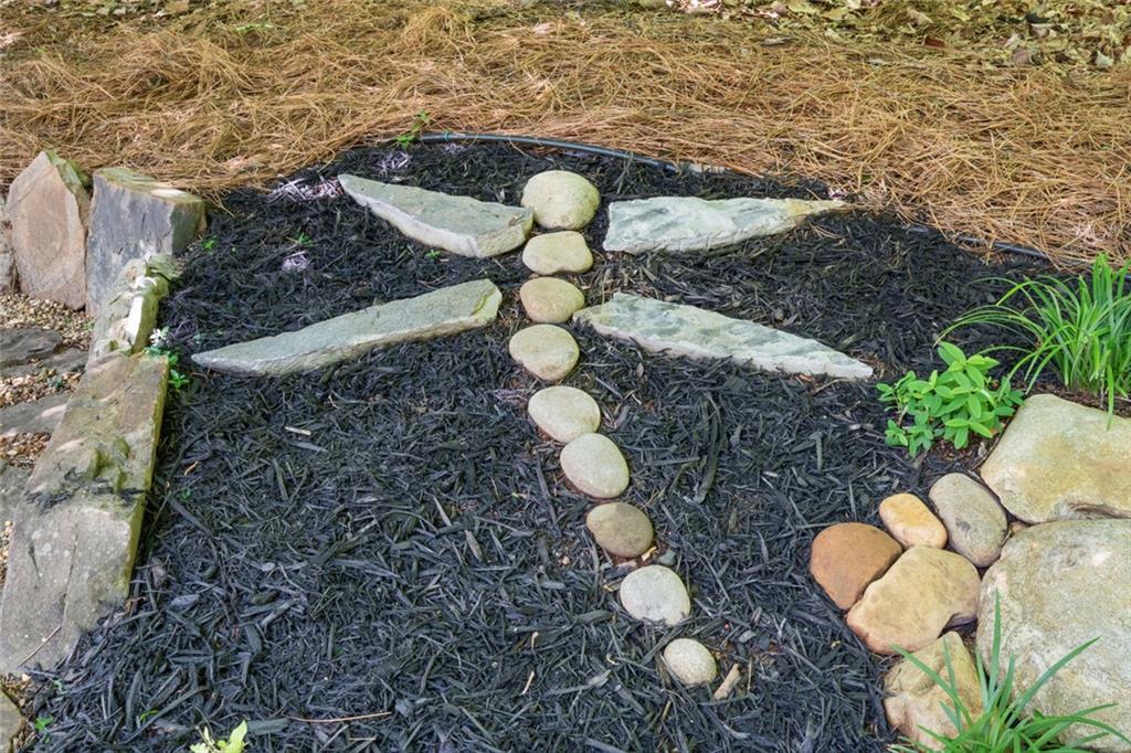 144 Canacaught Place