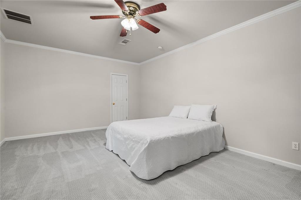 144 Canacaught Place