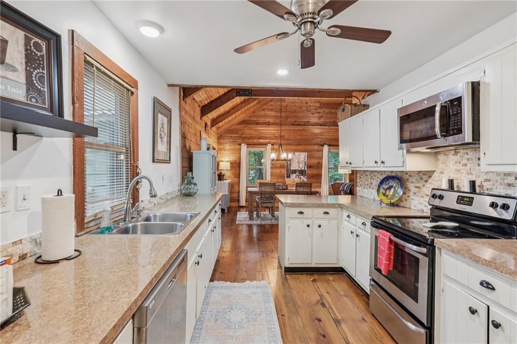 16 Buckskull Knoll