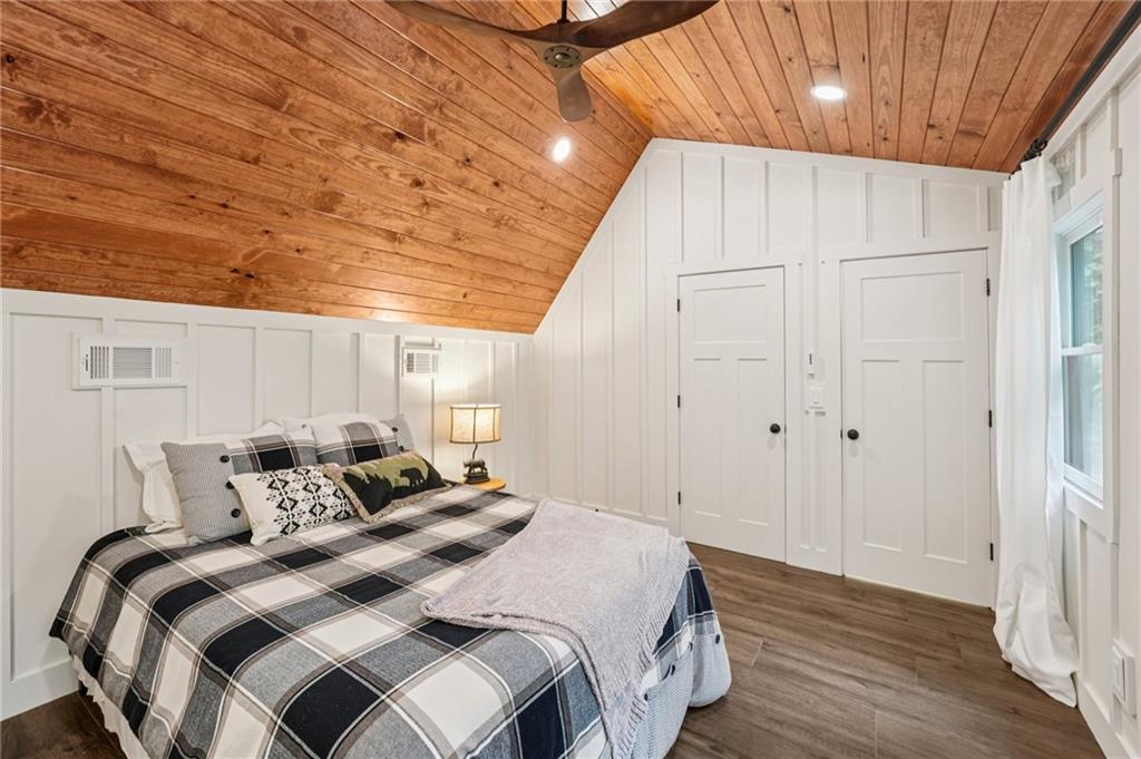 321 Owls Brow