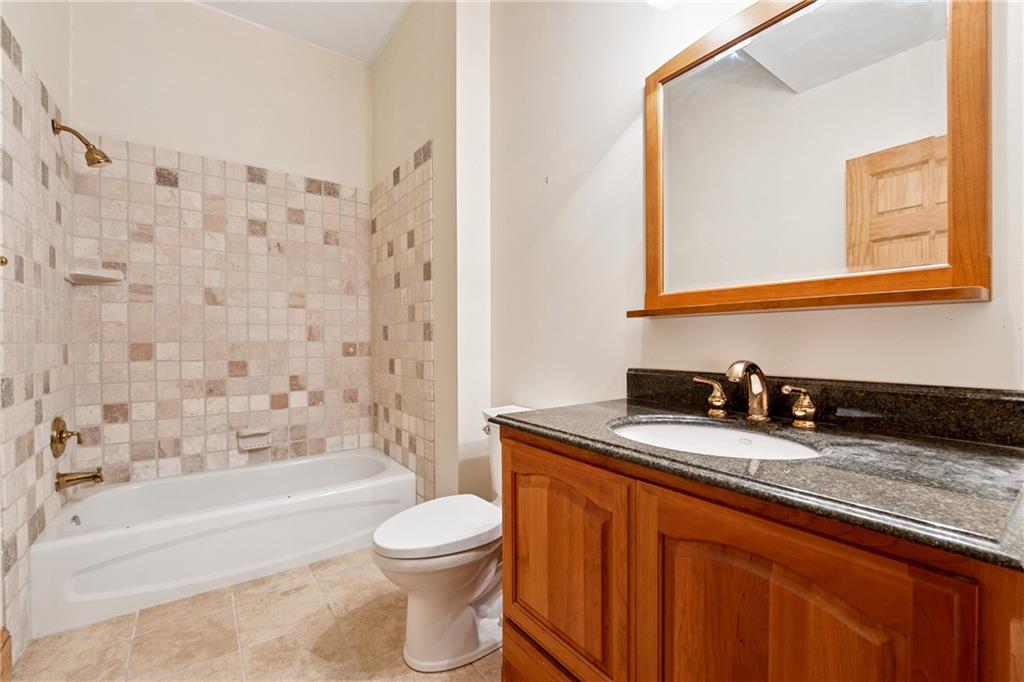 631 Sunset Cliff Drive