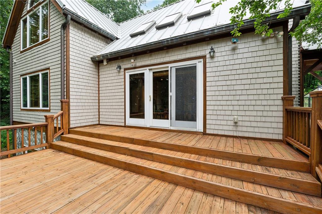 631 Sunset Cliff Drive