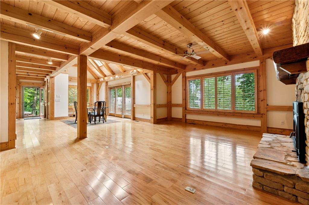 631 Sunset Cliff Drive