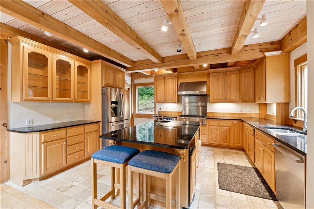 631 Sunset Cliff Drive