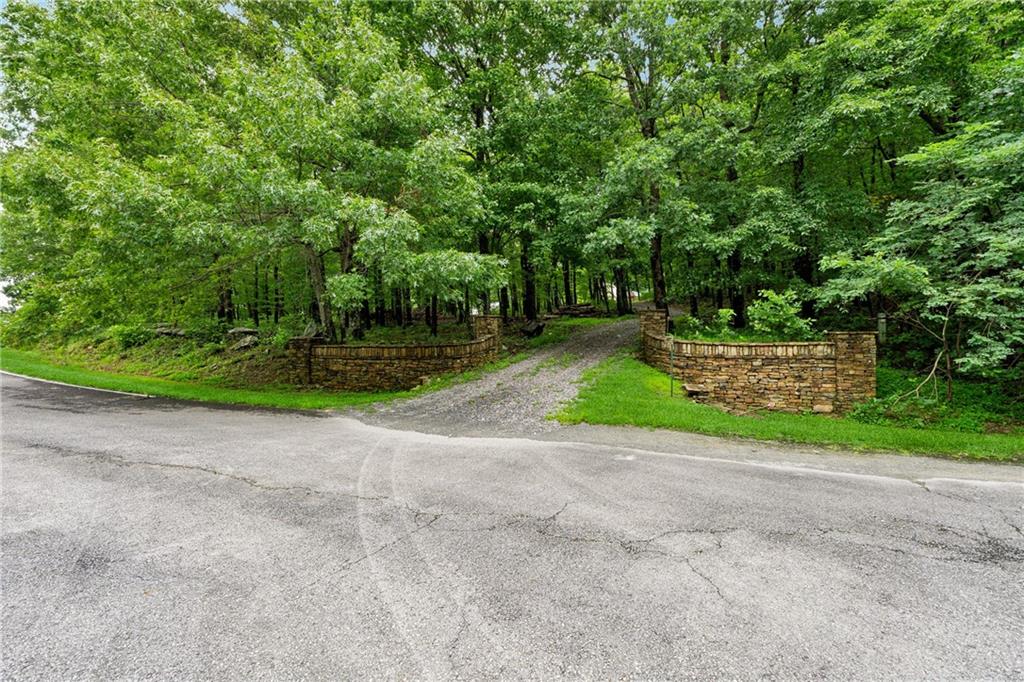 631 Sunset Cliff Drive