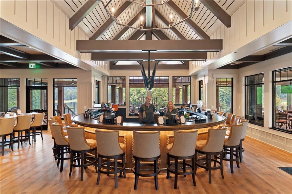 35 Red Oak Point