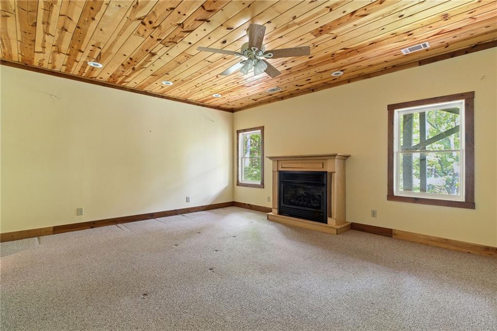 35 Red Oak Point