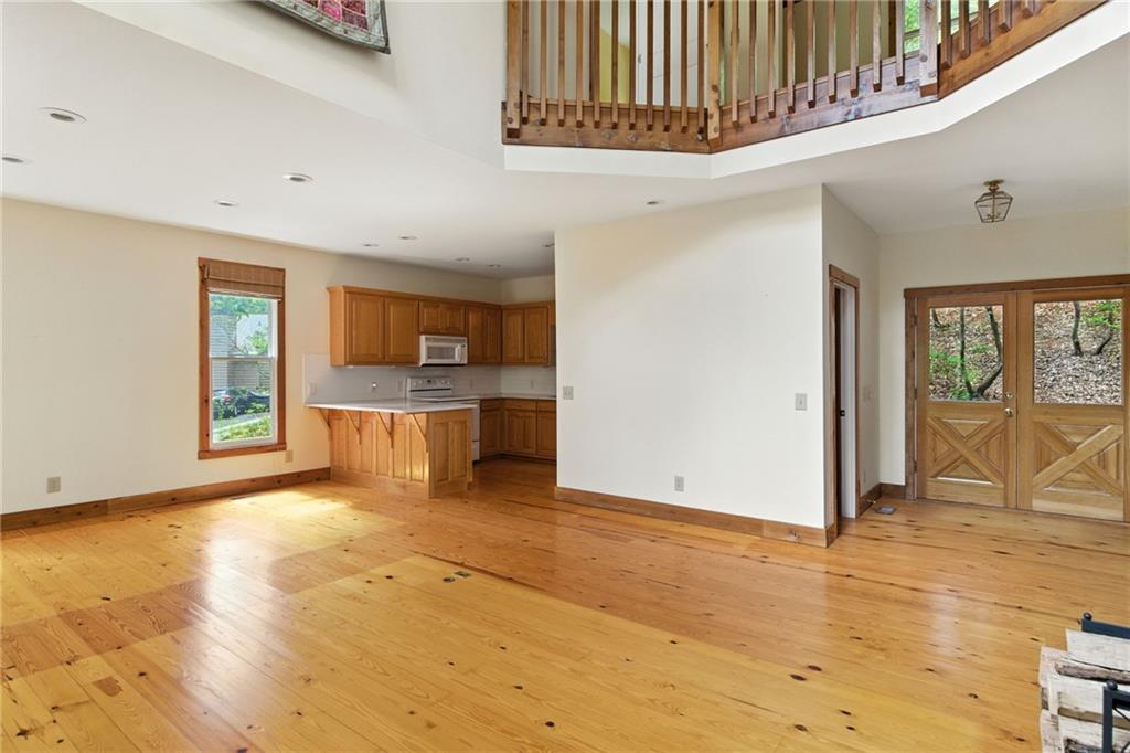 35 Red Oak Point
