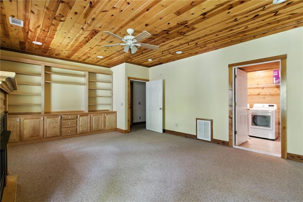 35 Red Oak Point