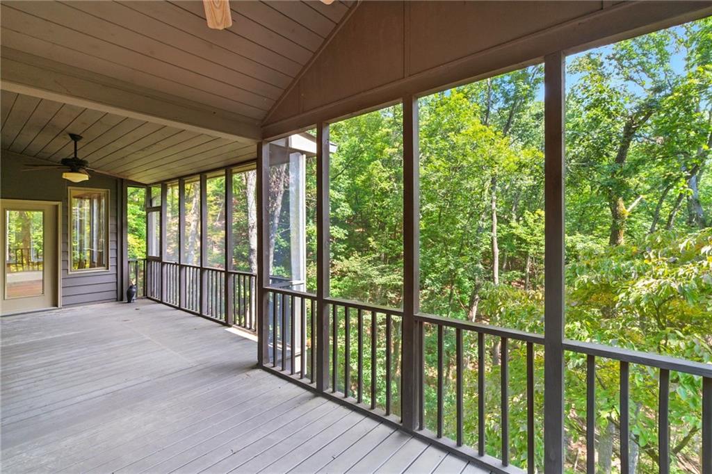 35 Red Oak Point