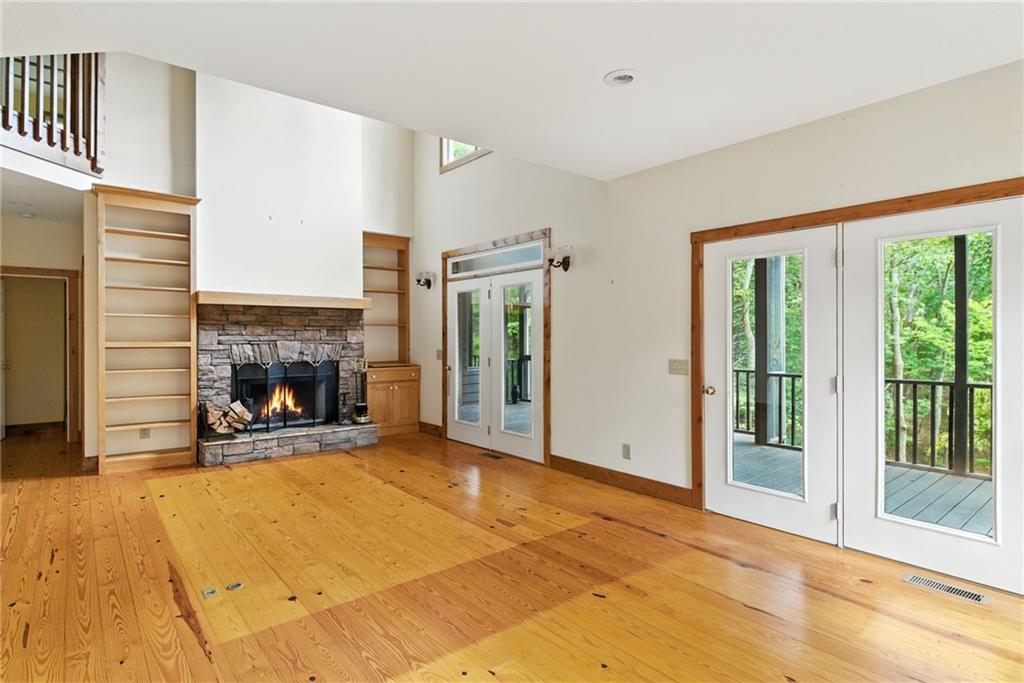 35 Red Oak Point