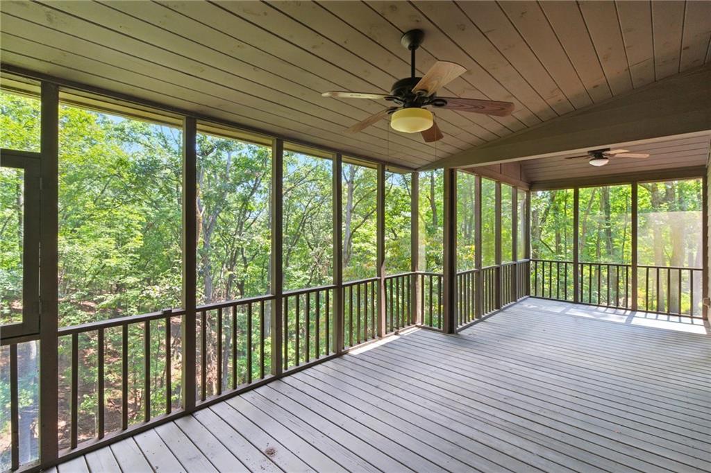 35 Red Oak Point