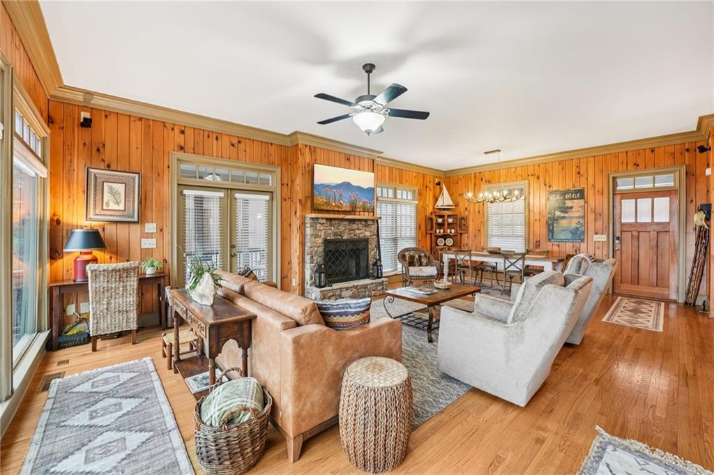 95 Laurel Ridge Trail