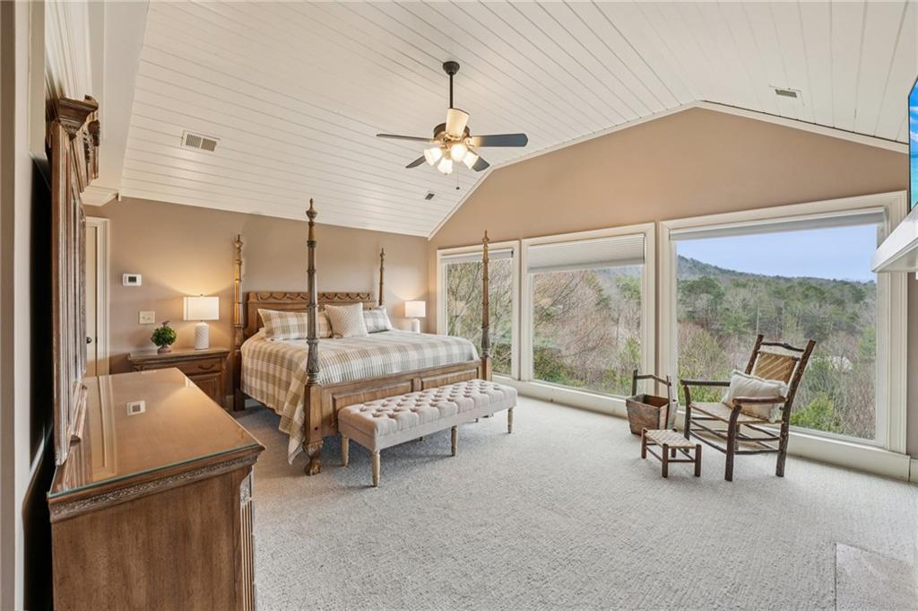 95 Laurel Ridge Trail