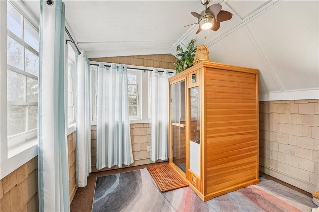 95 Laurel Ridge Trail