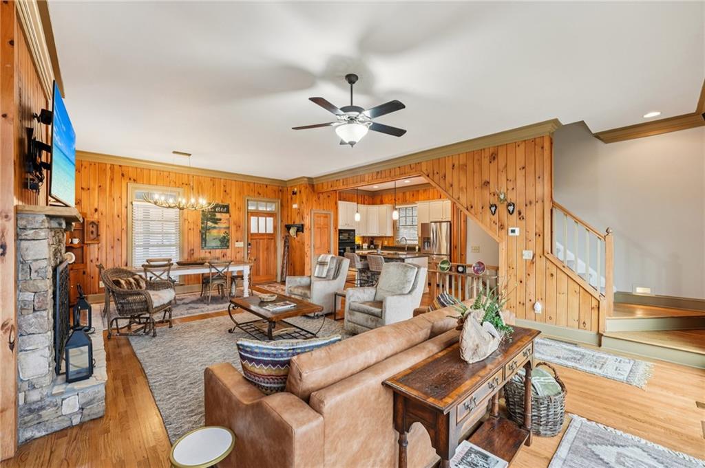 95 Laurel Ridge Trail