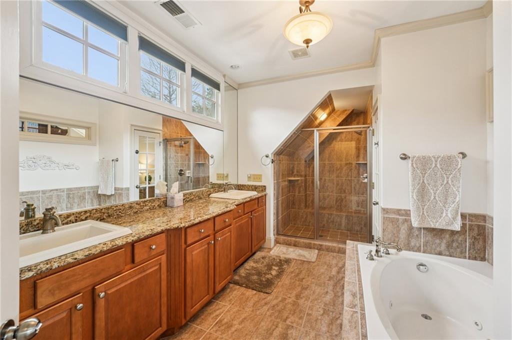 95 Laurel Ridge Trail