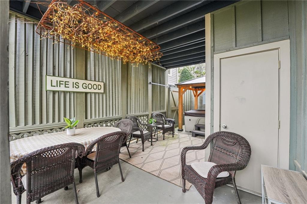 95 Laurel Ridge Trail