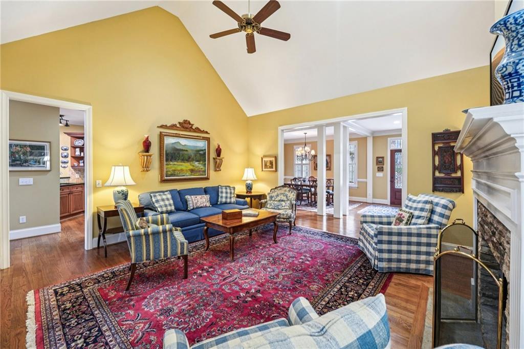 44 Kilmartin Point