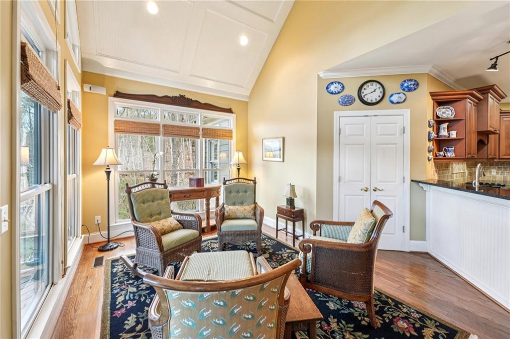 44 Kilmartin Point