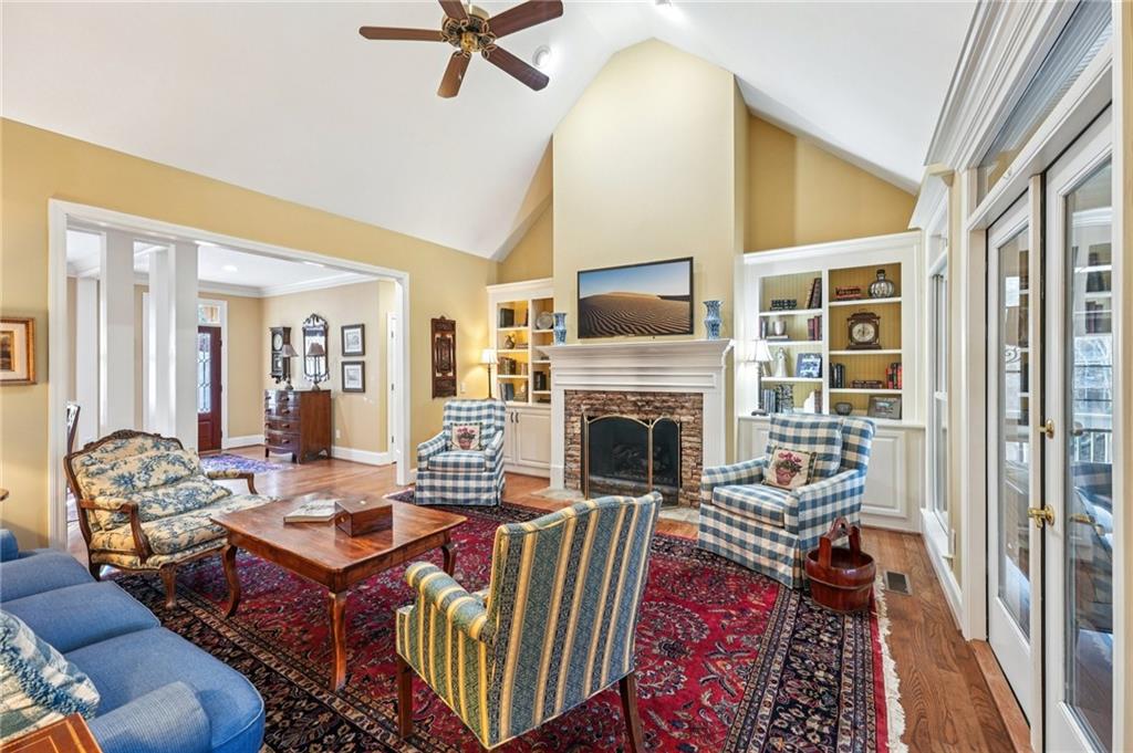 44 Kilmartin Point