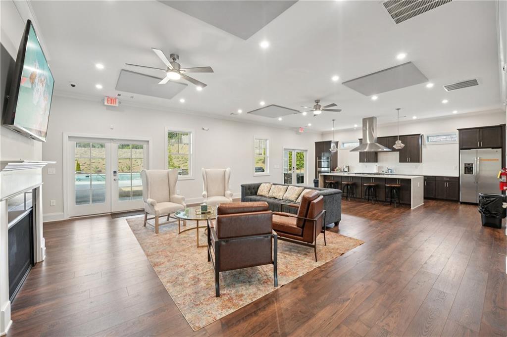 65 Grand Circle