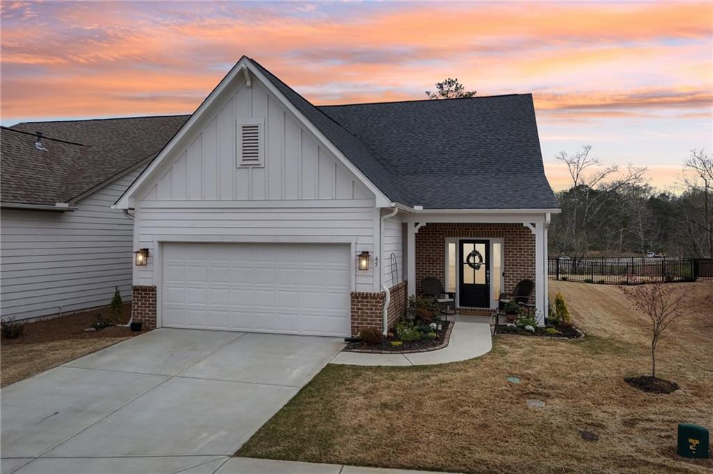 65 Grand Circle