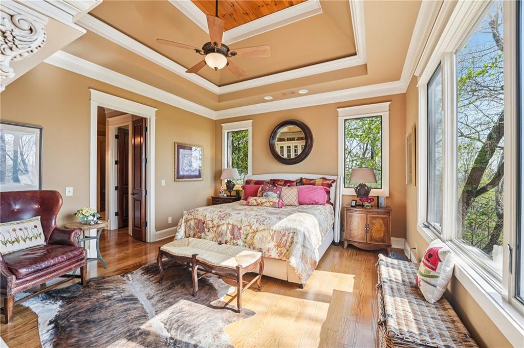 1041 Cox Mountain Drive