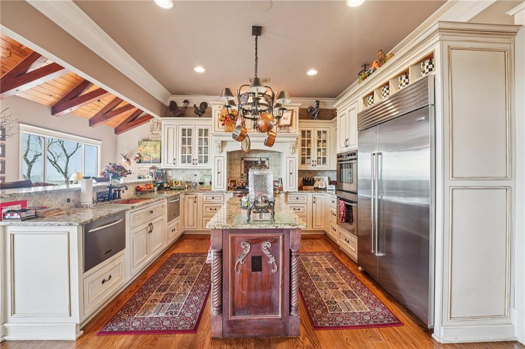 1041 Cox Mountain Drive