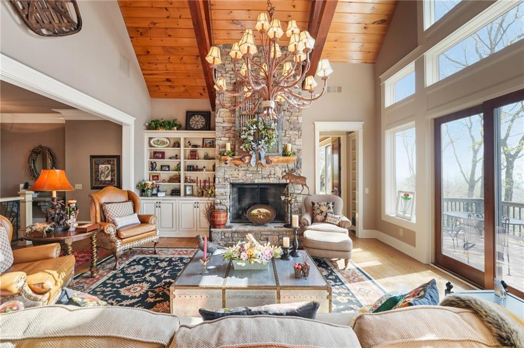 1041 Cox Mountain Drive