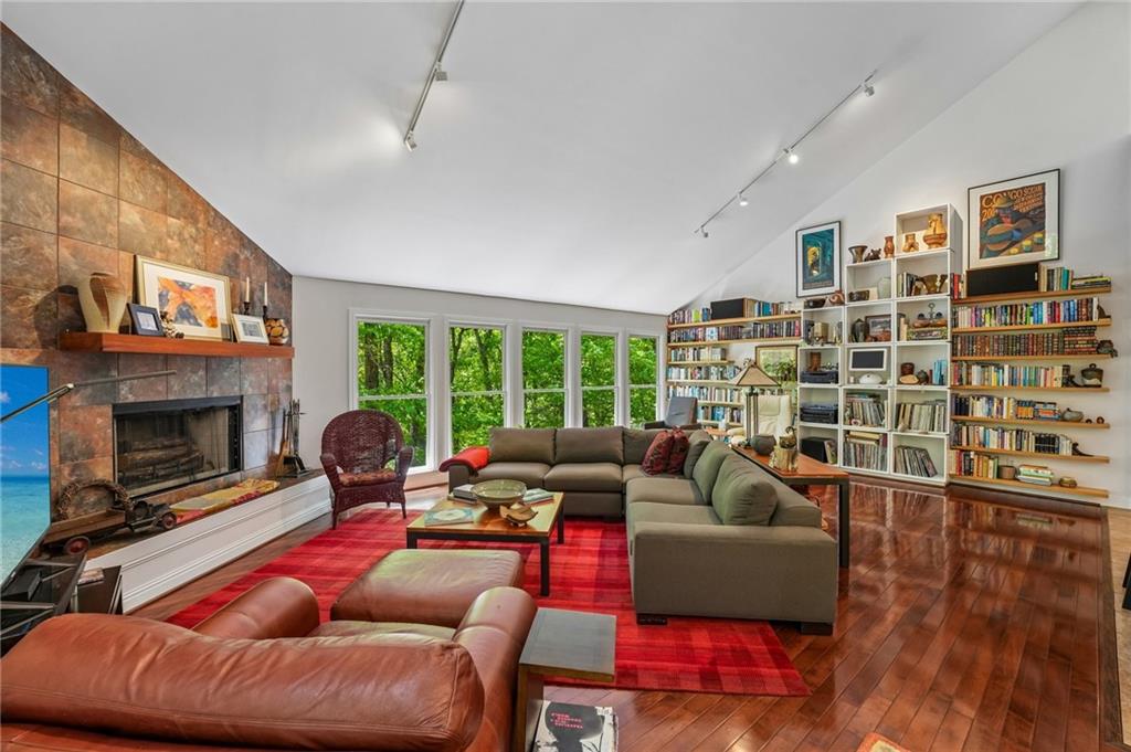 238 Windflower Drive