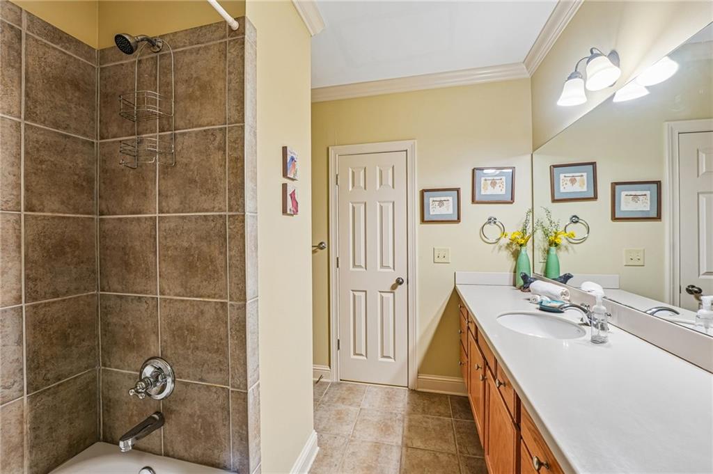 14 Laurel Ridge Way