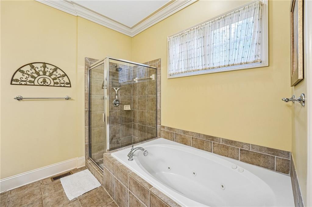 14 Laurel Ridge Way
