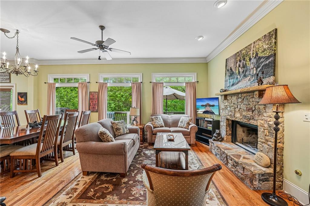 14 Laurel Ridge Way