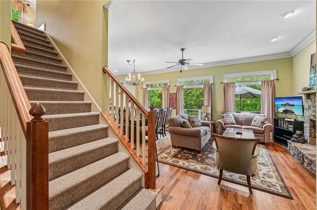 14 Laurel Ridge Way