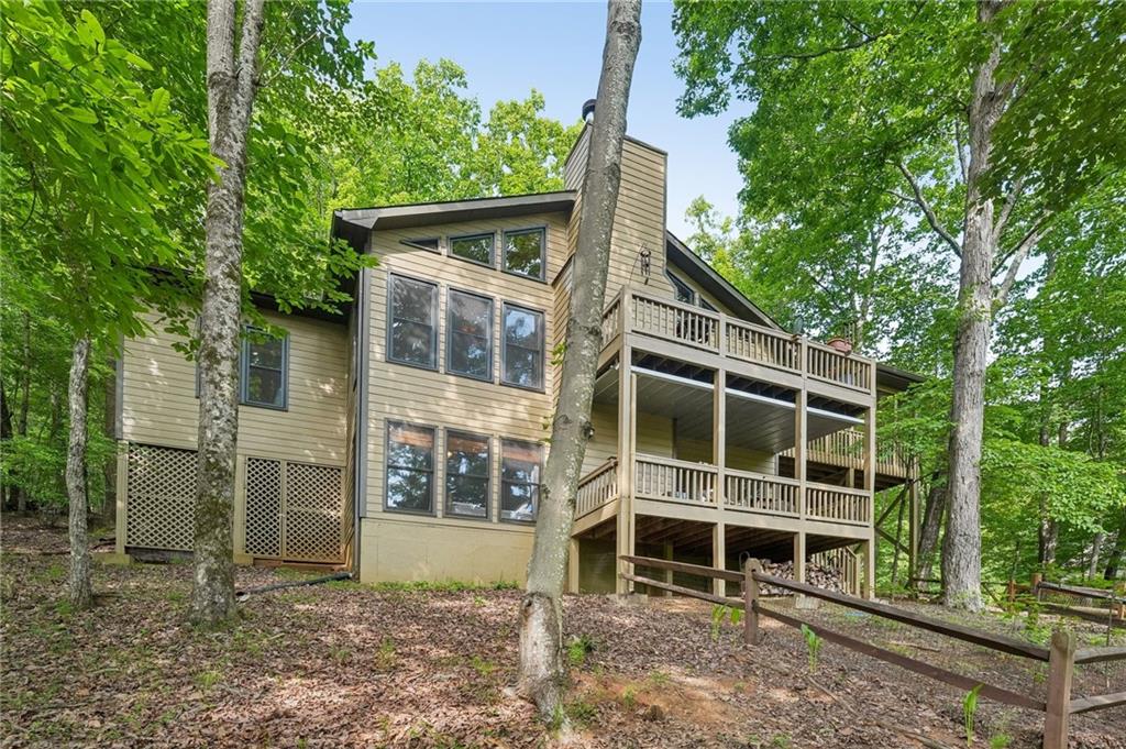 1482 Valley View Drive