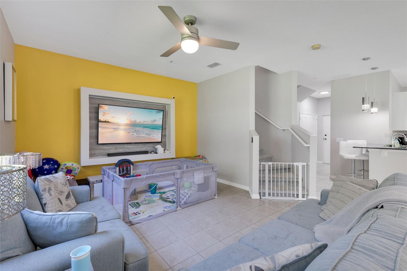 2256 BETSY ROSS LN #2256