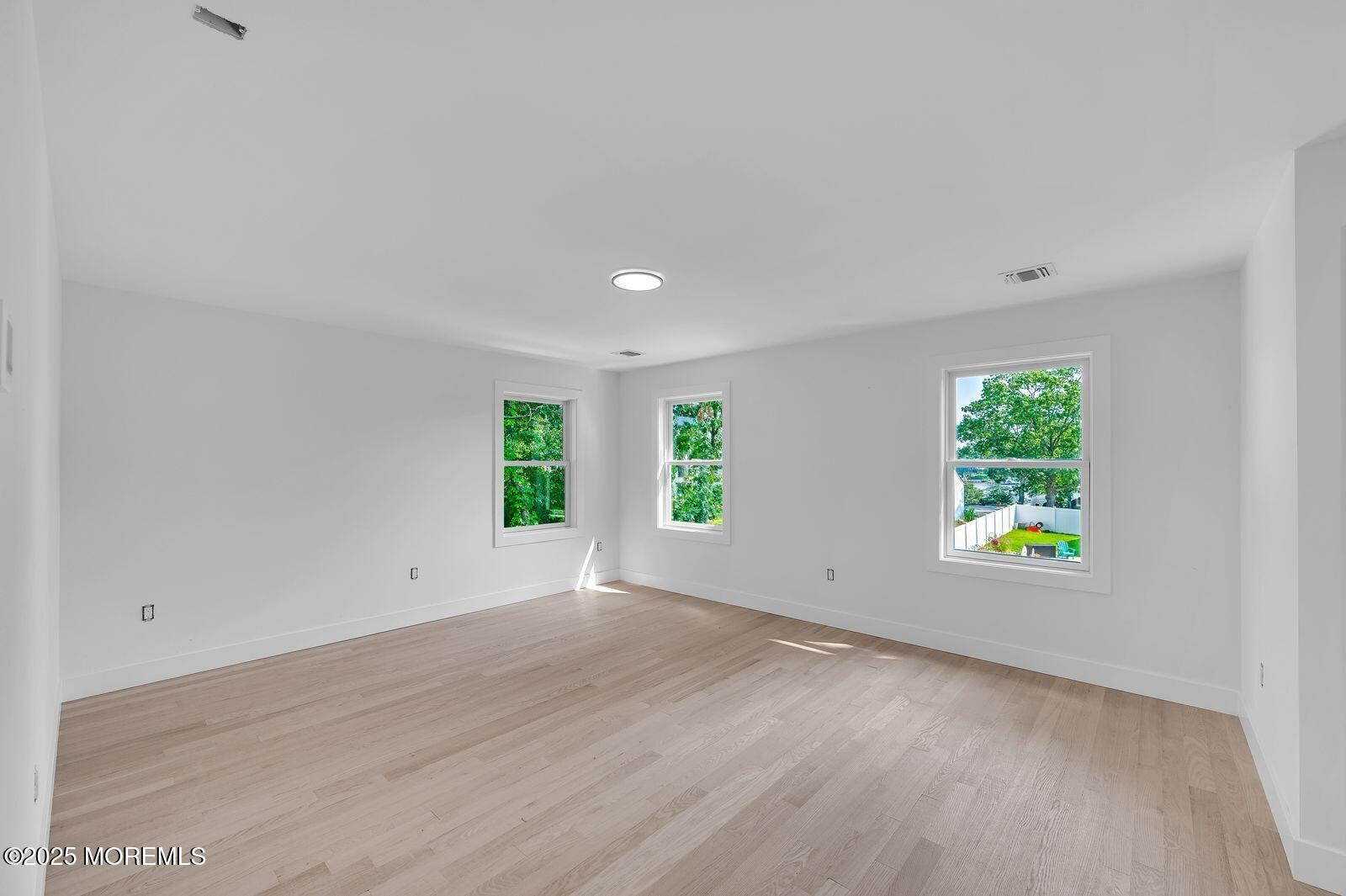 127 Riviera Drive