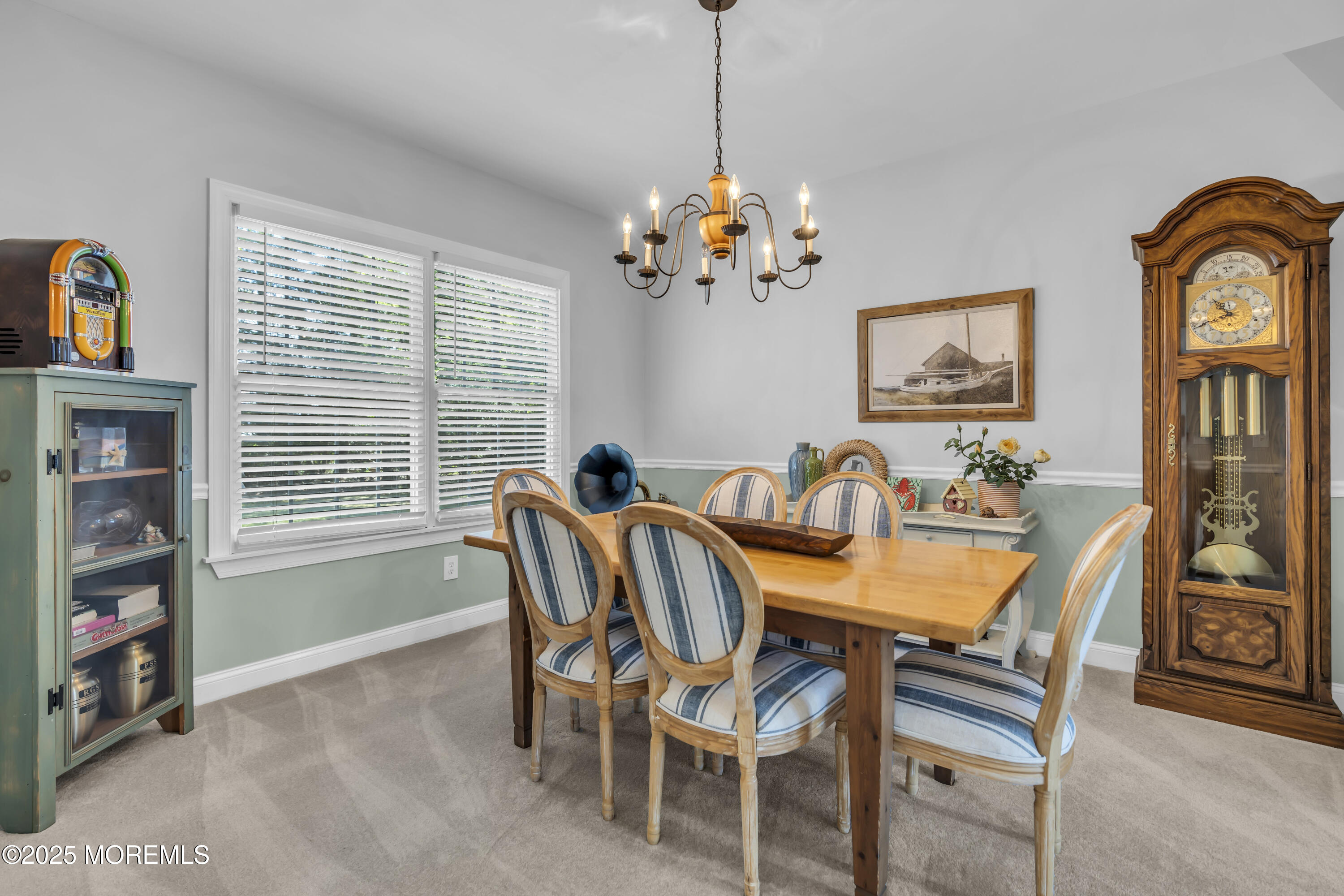 1347 Winter View Road