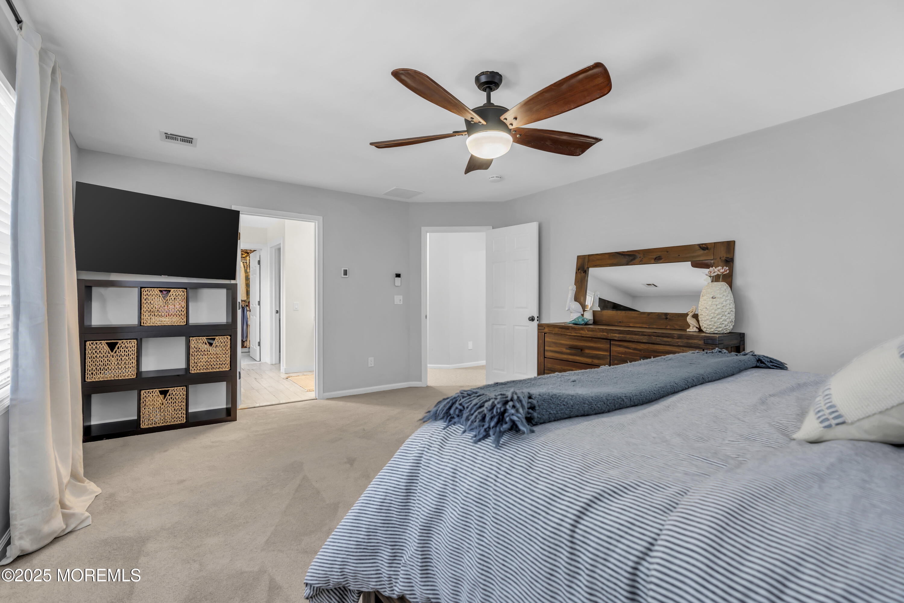 1347 Winter View Road