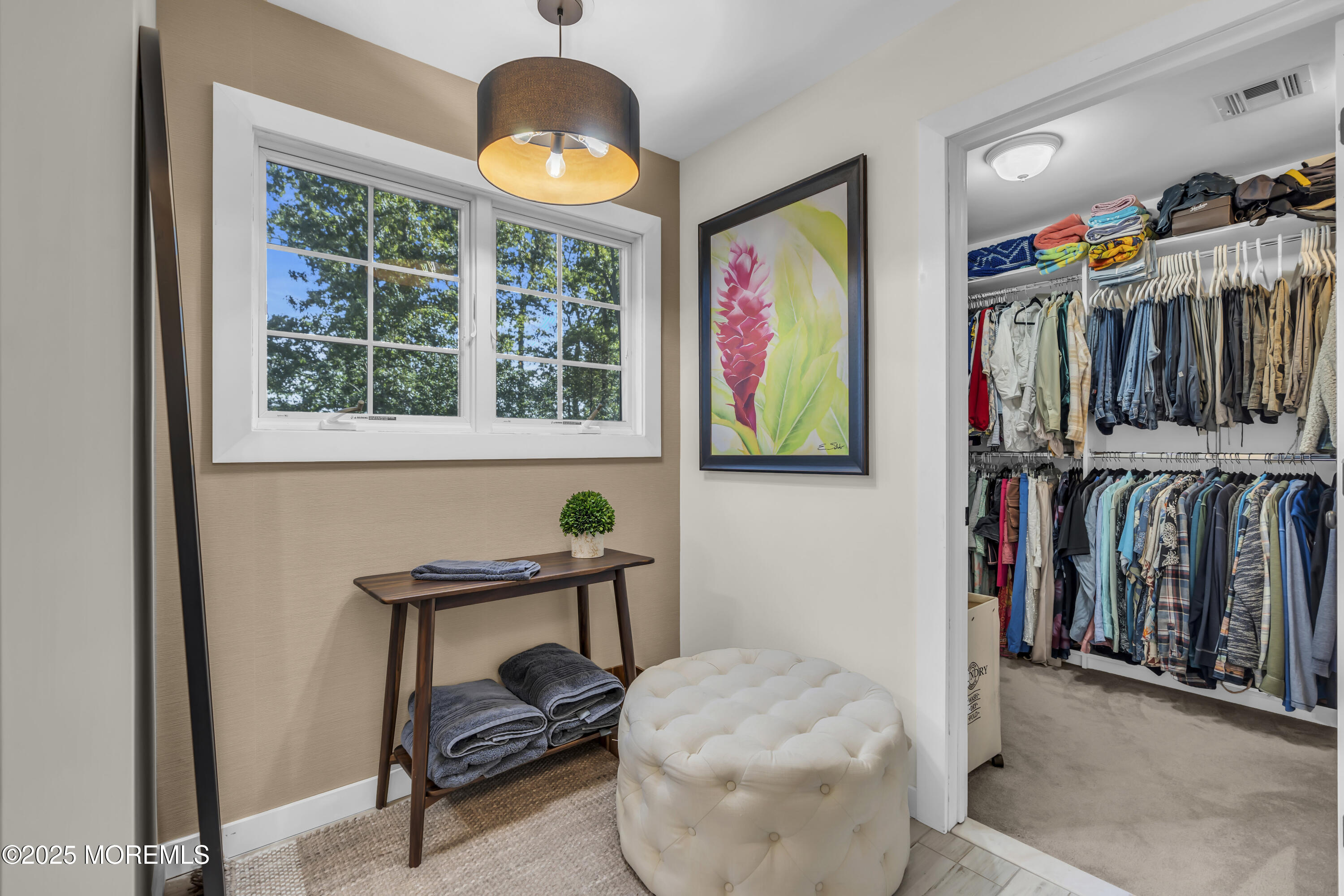 1347 Winter View Road